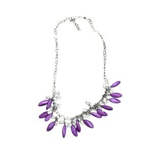 Elegant Purple and Silver Necklace